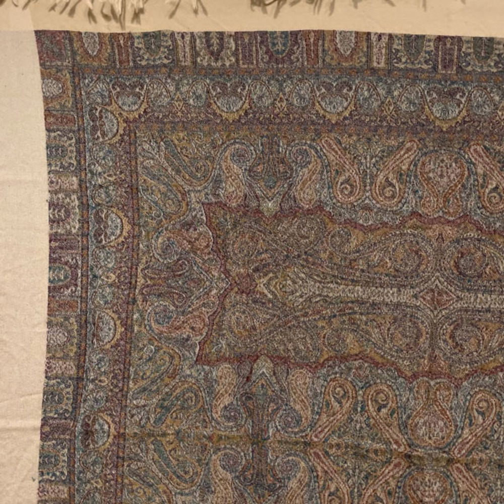 Christian Dior Paisley Large Shawl Multicolor Beige Scarf SS-13364 - Picture 3 of 9